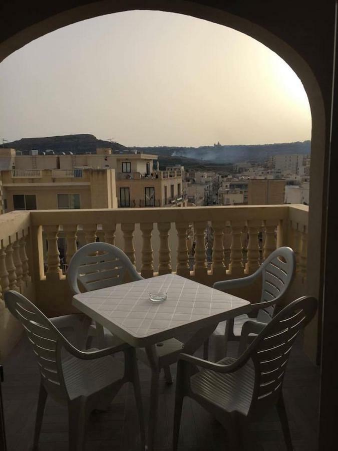 New And Airy Apartment In Marsalforn Zebbug  Εξωτερικό φωτογραφία