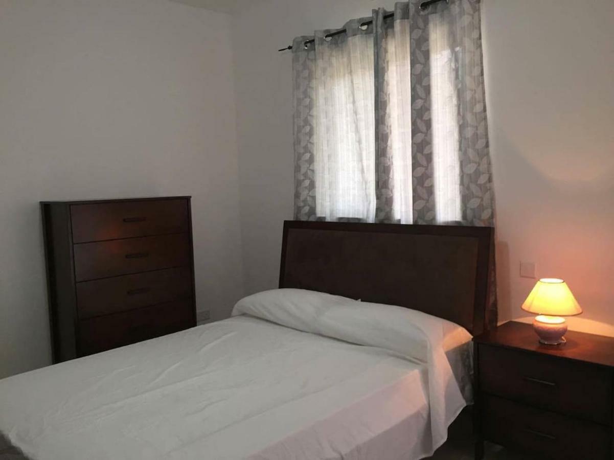 New And Airy Apartment In Marsalforn Zebbug  Εξωτερικό φωτογραφία